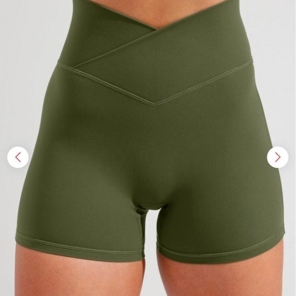 BuffBunny Siren Short - Grounded Dark Olive